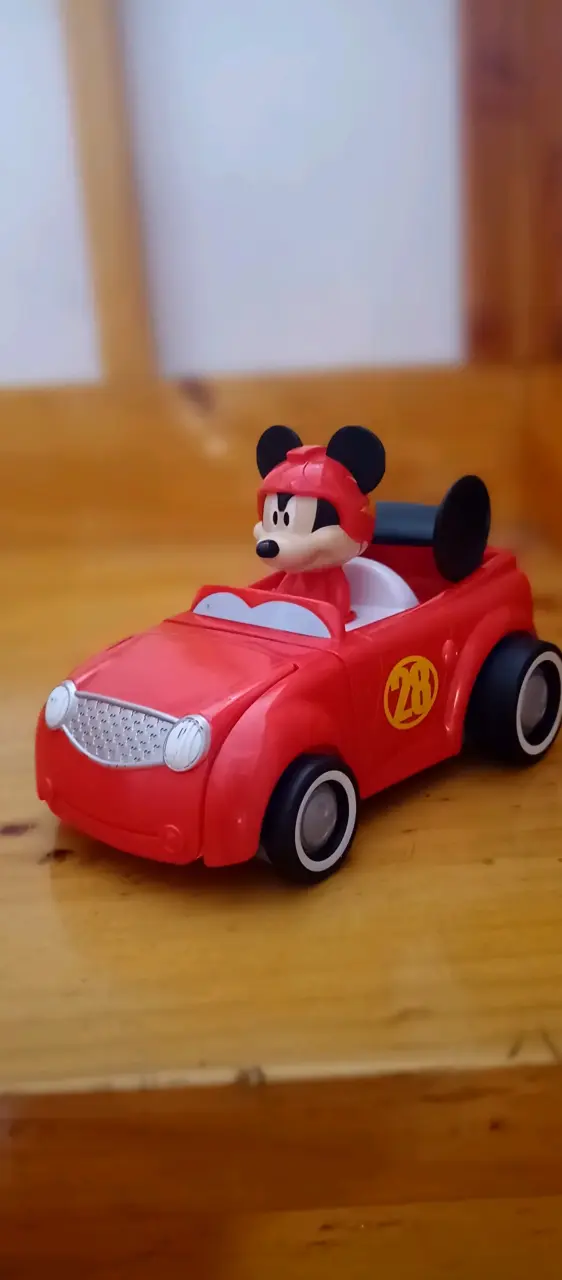 Auto juguete con música - miniatura 4