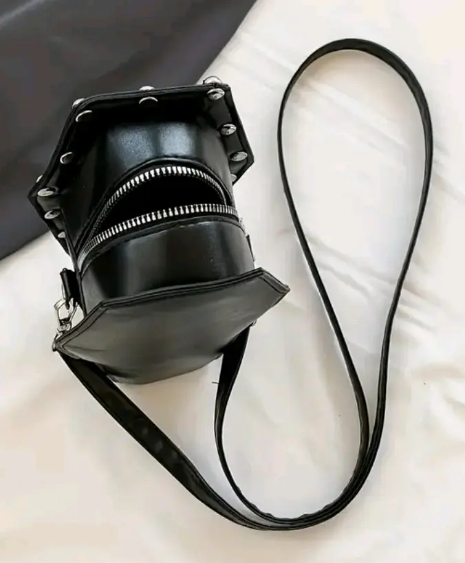 Cartera negra estilo gótico rock punk - miniatura 3