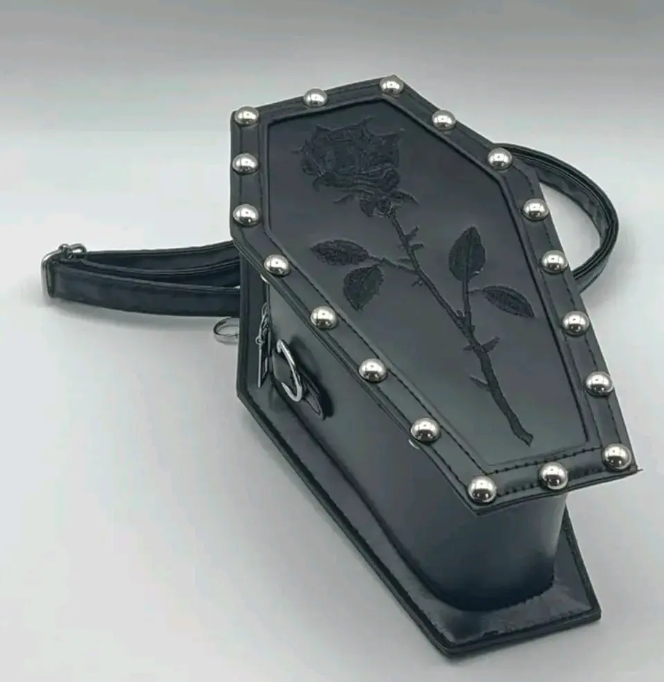 Cartera negra estilo gótico rock punk - miniatura 5