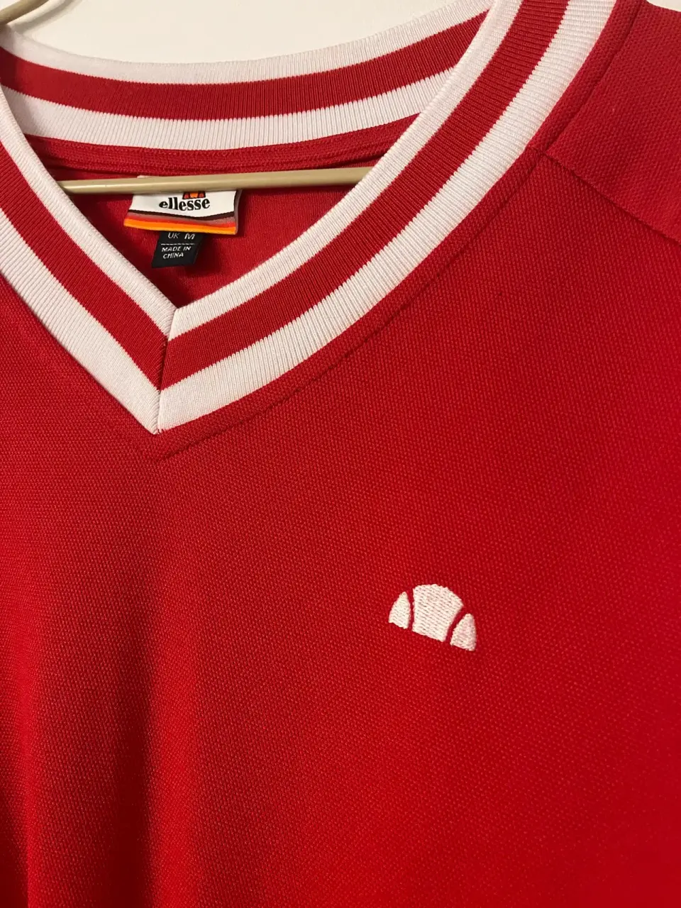 Polerón rojo deportivo Ellesse - miniatura 2