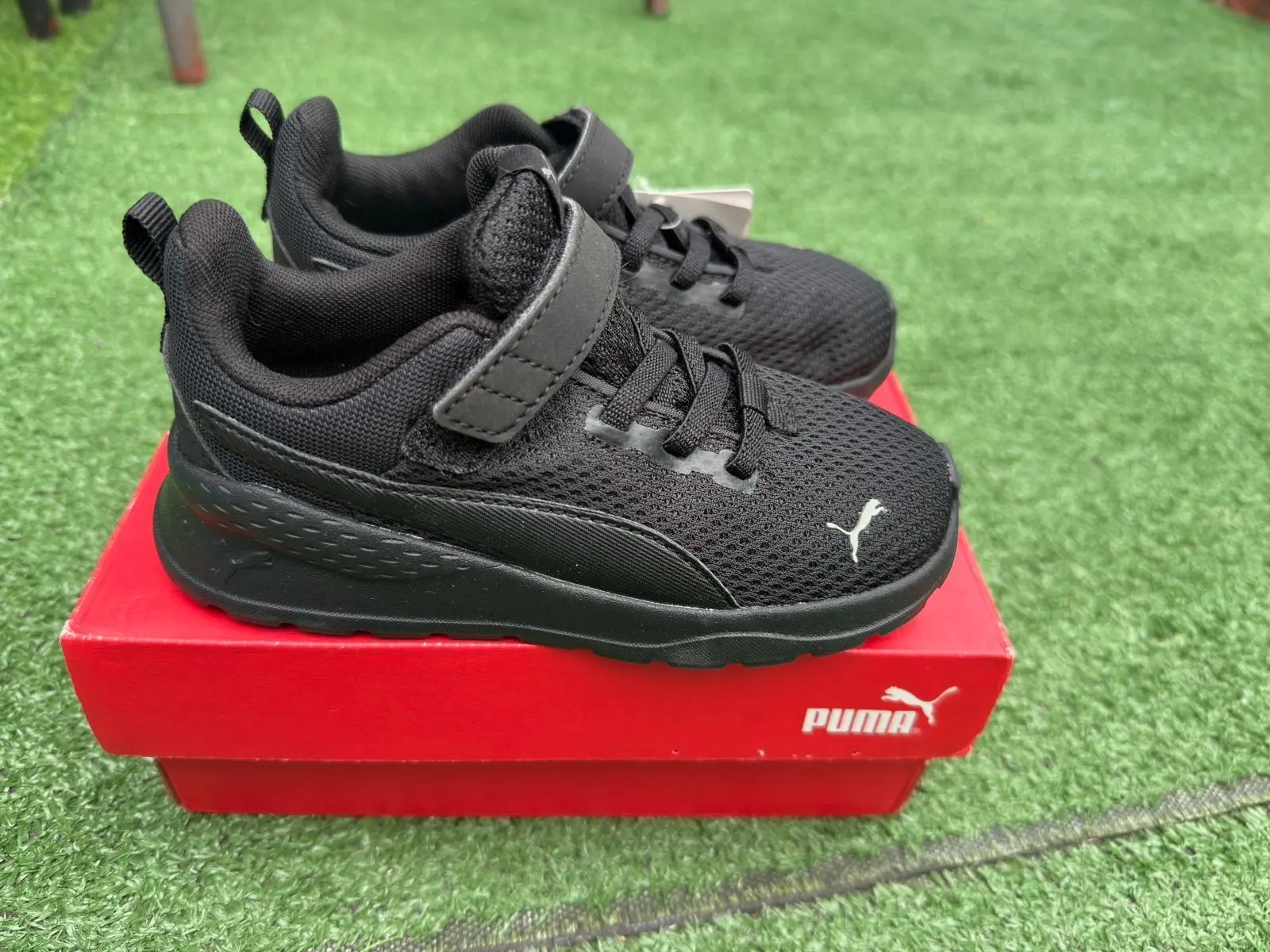 Zapatillas negras para niños Puma - miniatura 3