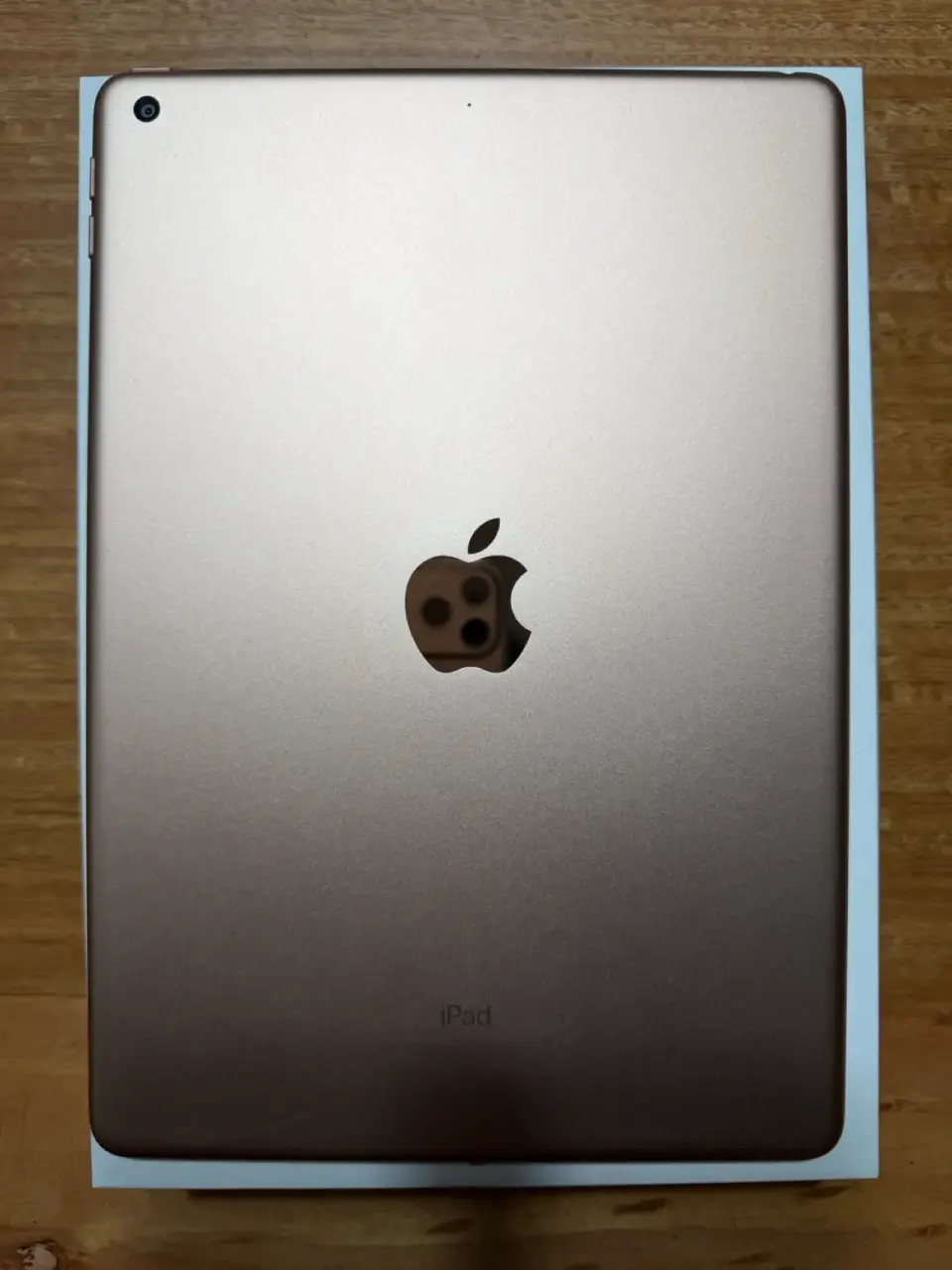 iPad 8va gen 32GB + Apple Pencil original - miniatura 3