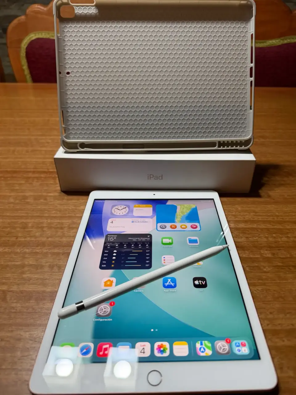 iPad 8va gen 32GB + Apple Pencil original - miniatura 5