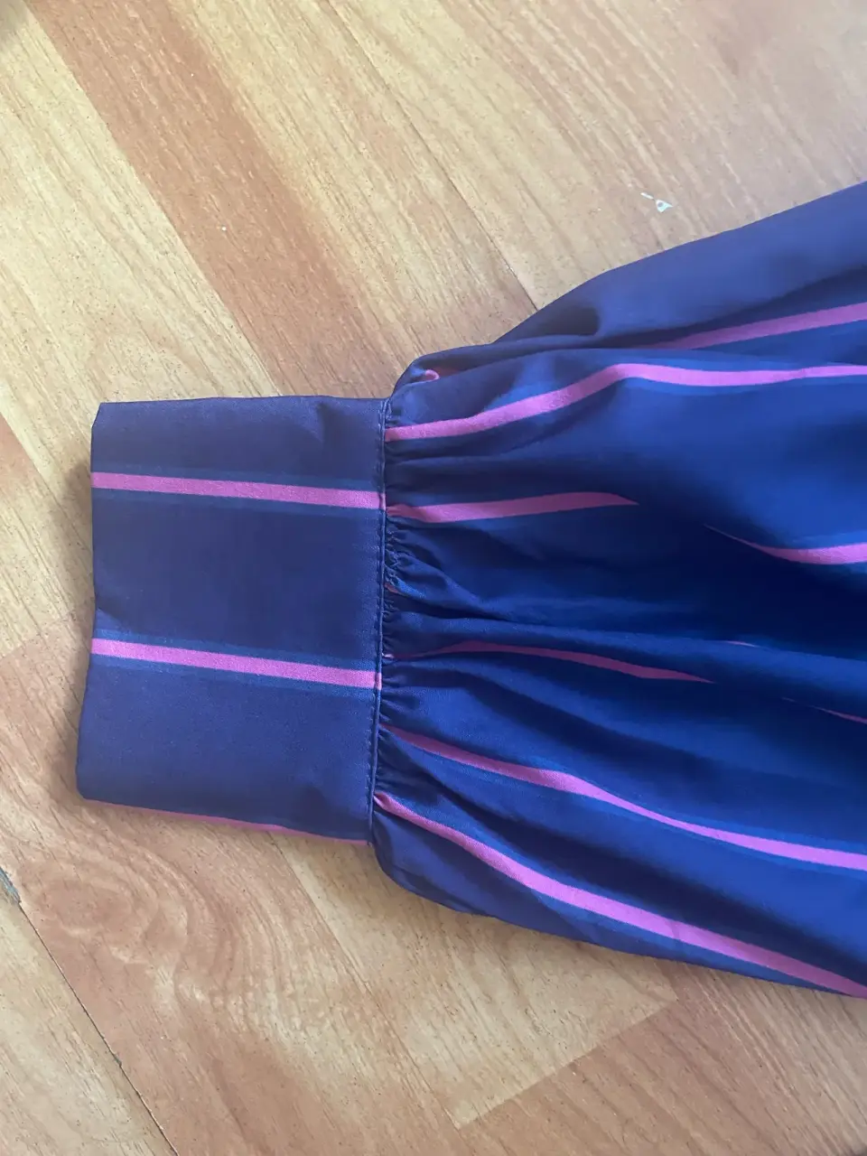 Blusa rayada azul y rosa - miniatura 3