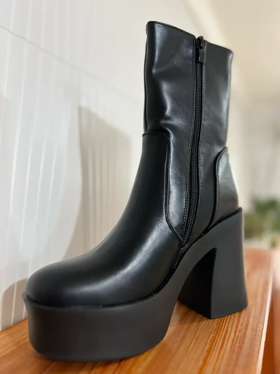 Botas negras plataforma - miniatura 3