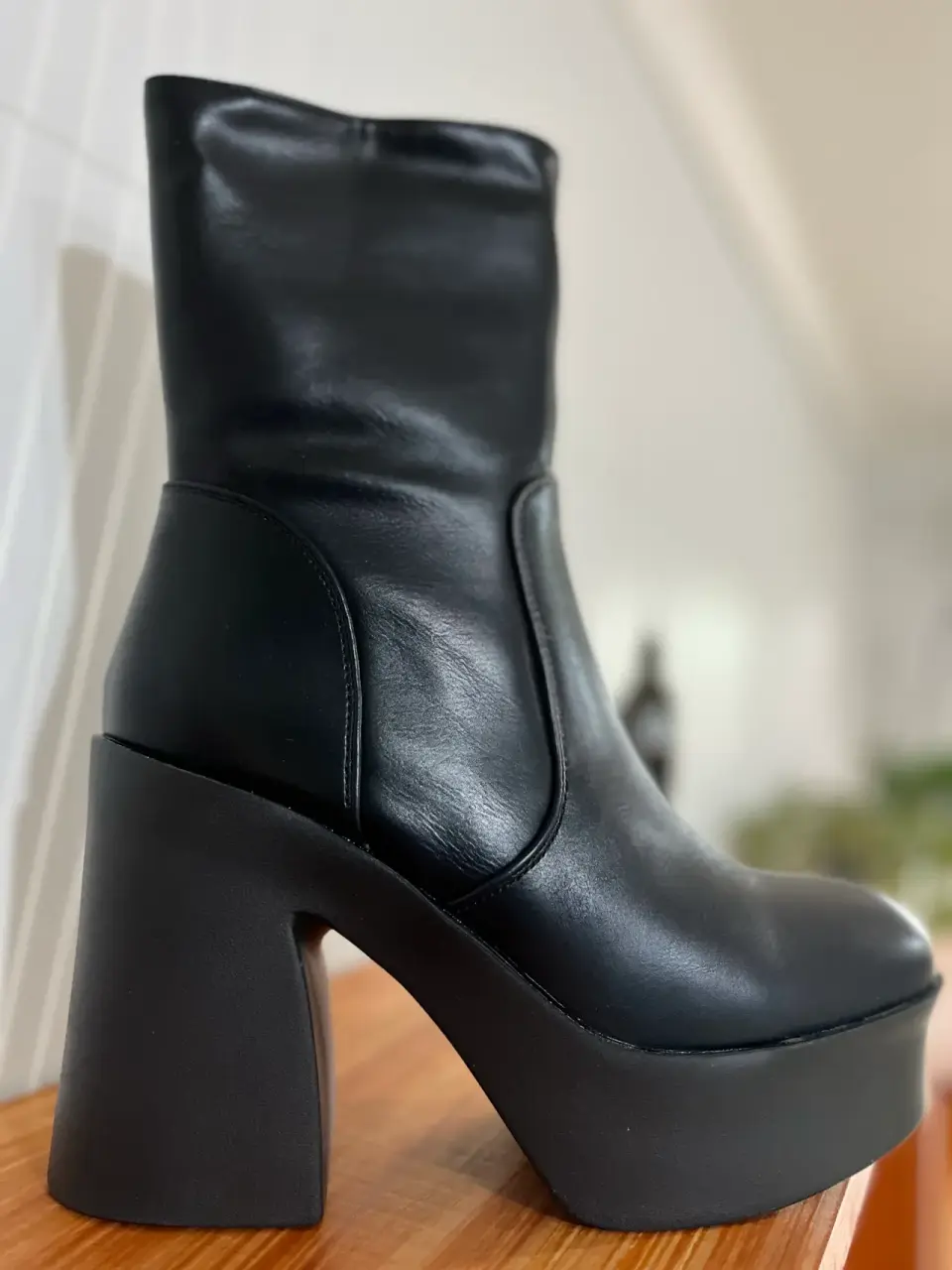 Botas negras plataforma - miniatura 4