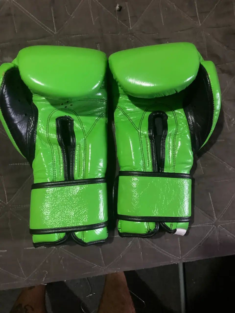 Guantes de boxeo Cleto Reyes verdes - miniatura 2
