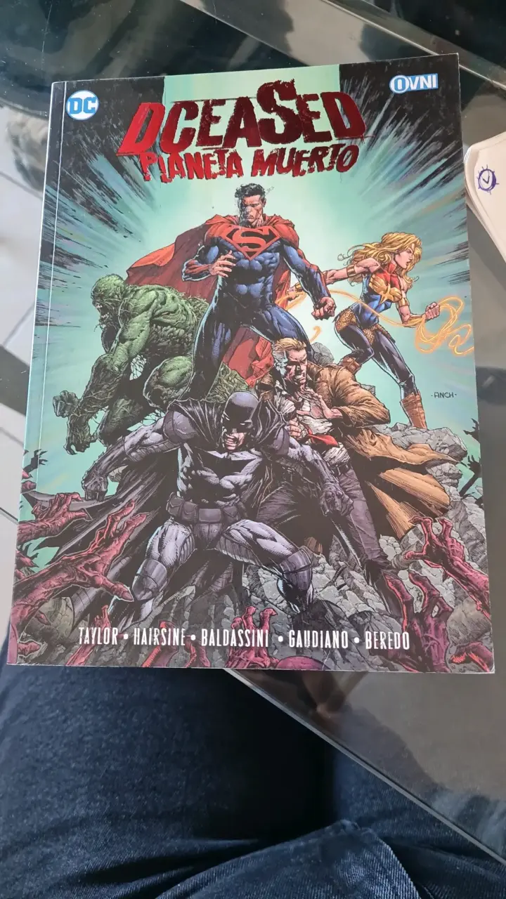 Cómic Frontera Infinita de DC - miniatura 2