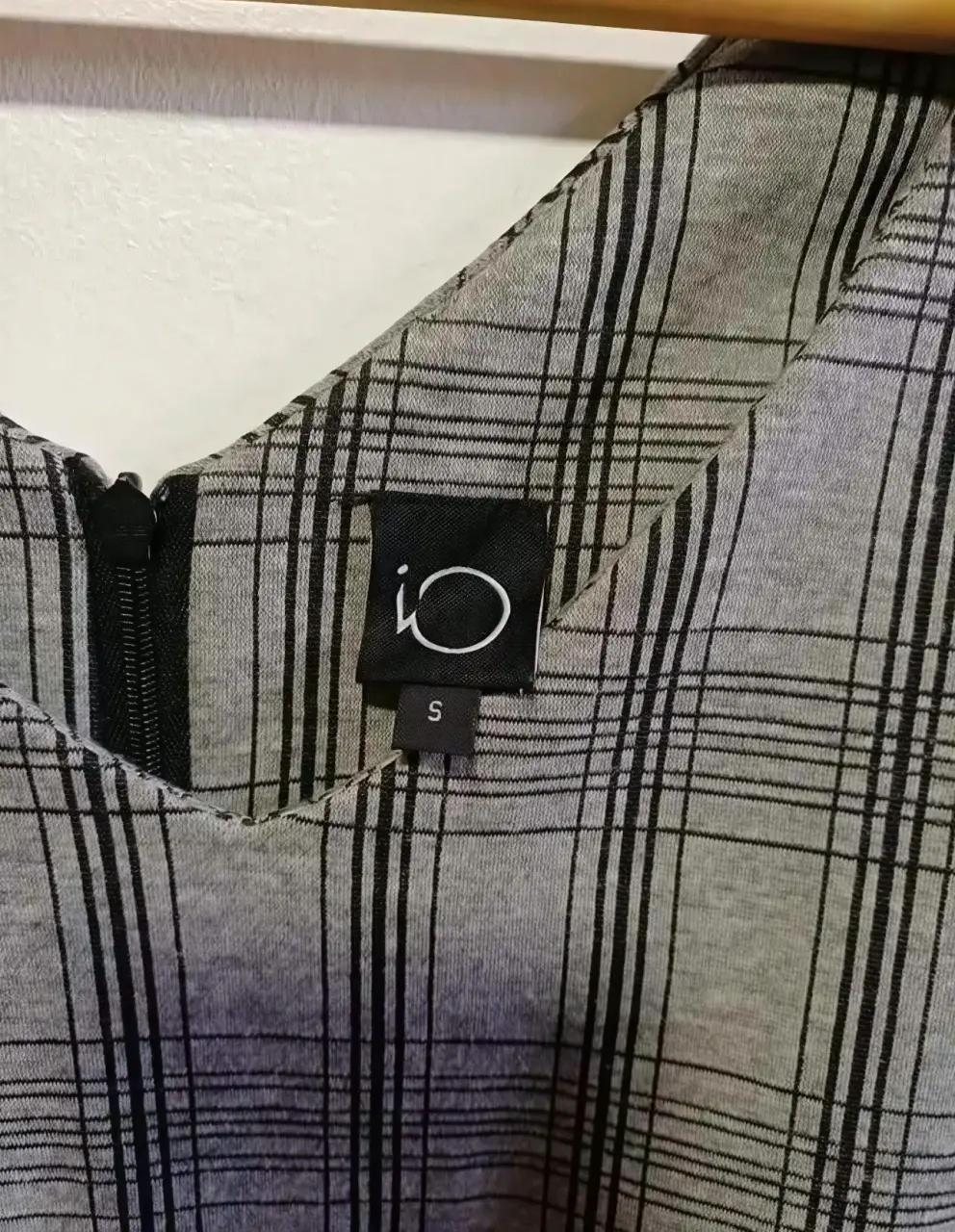 Vestido de cuadros gris - miniatura 2