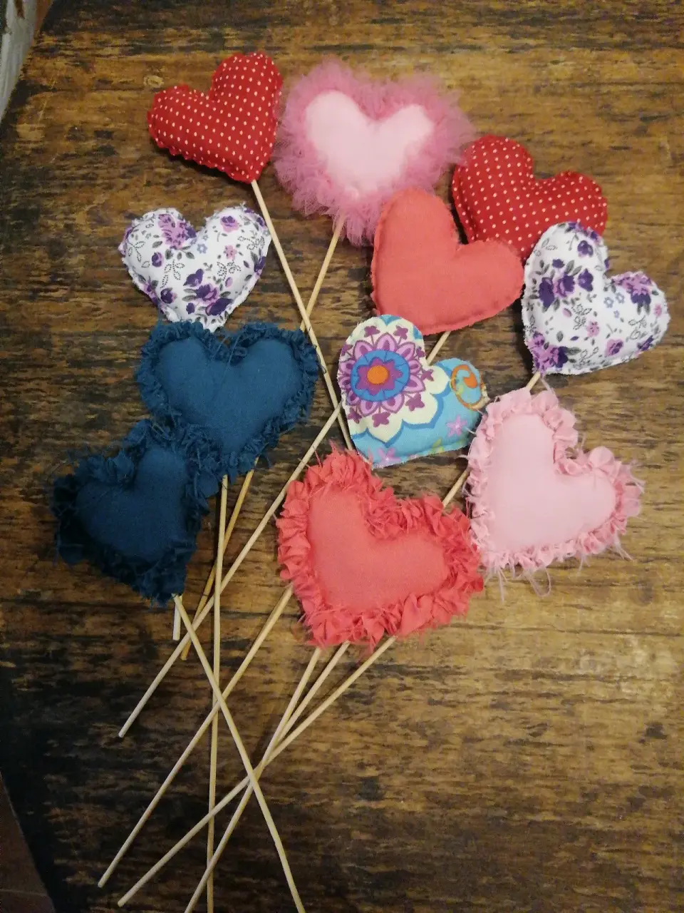 Adornos de corazones de tela - miniatura 5