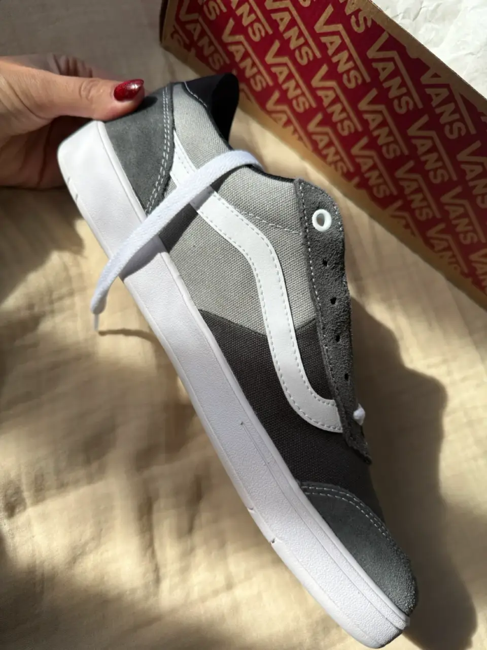 Zapatillas Vans gris oscuro - miniatura 2