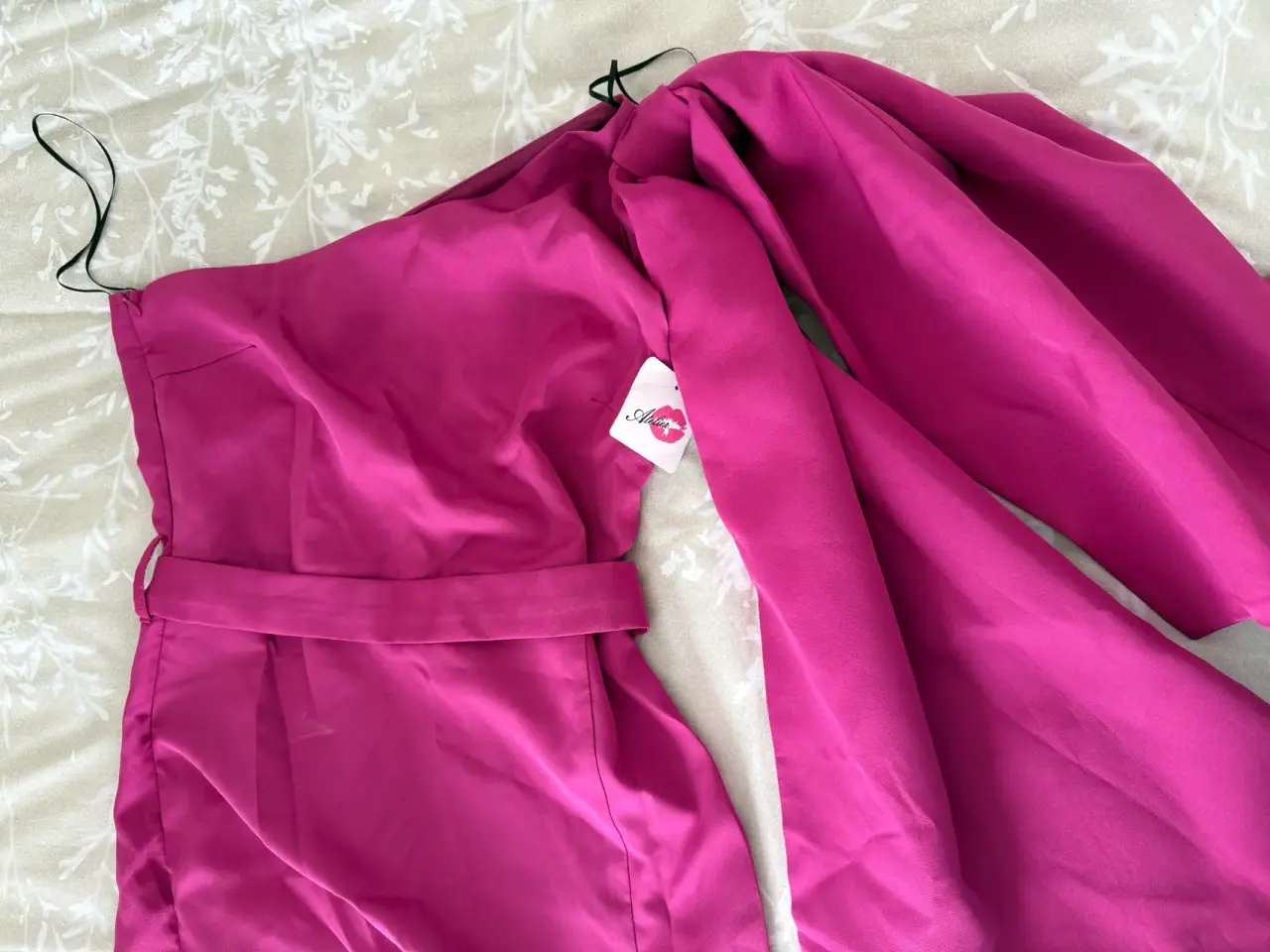 Vestido fucsia asimétrico Atelier Badajoz - miniatura 2