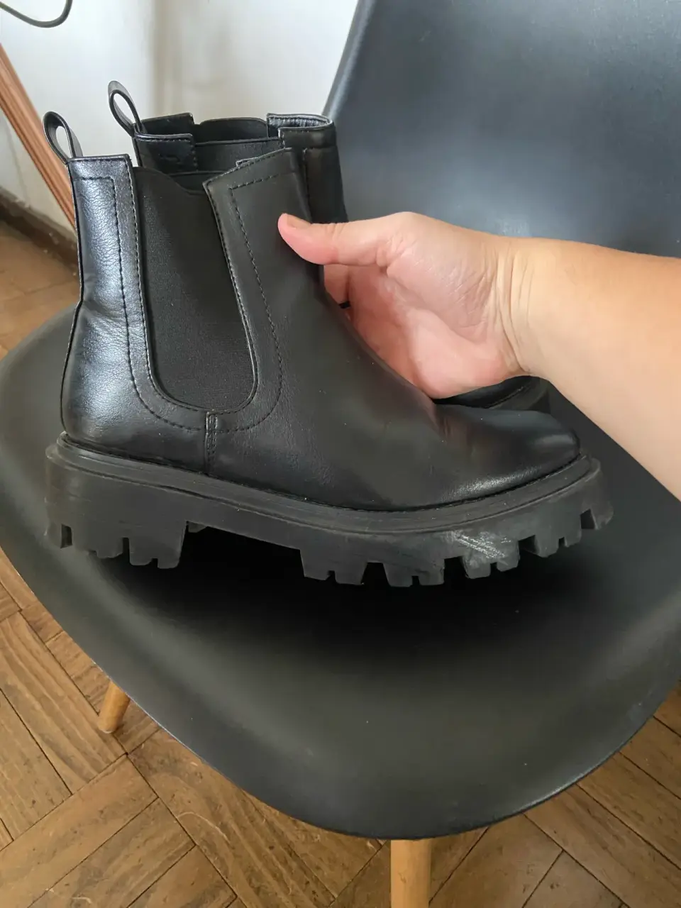 Botines negros de cuero - miniatura 3