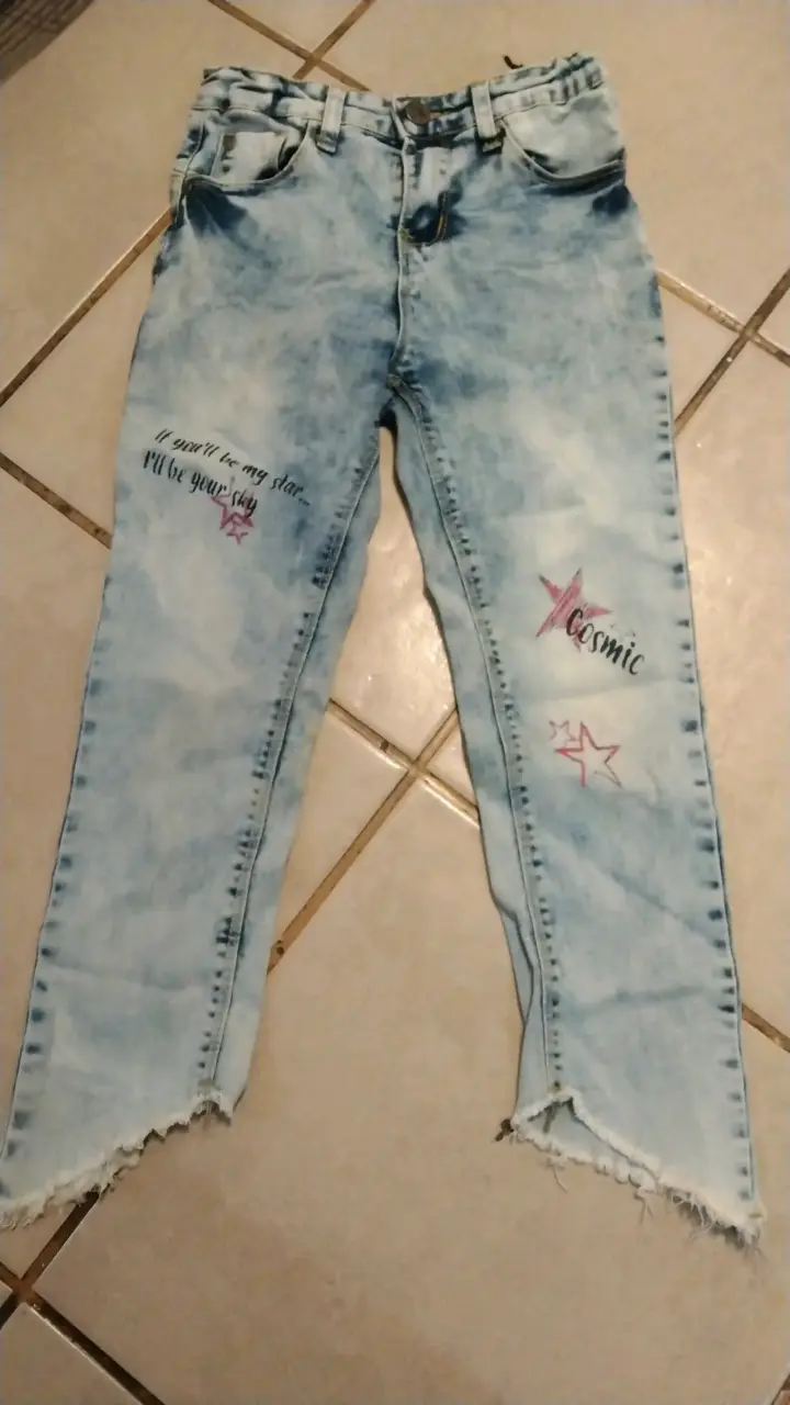 Jeans azul claro desgastados - miniatura 3