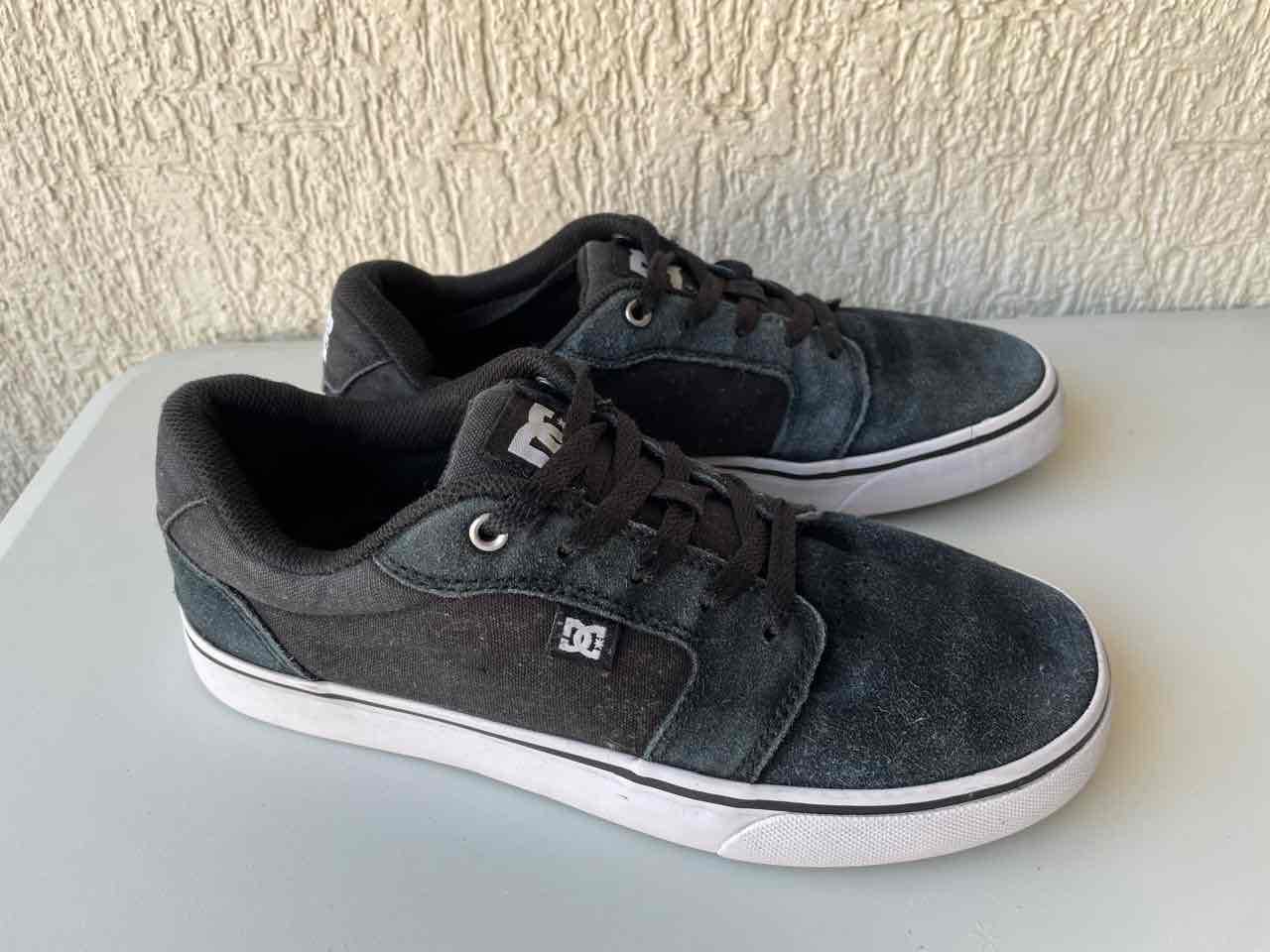 Zapatillas negras DC hombre - miniatura 2