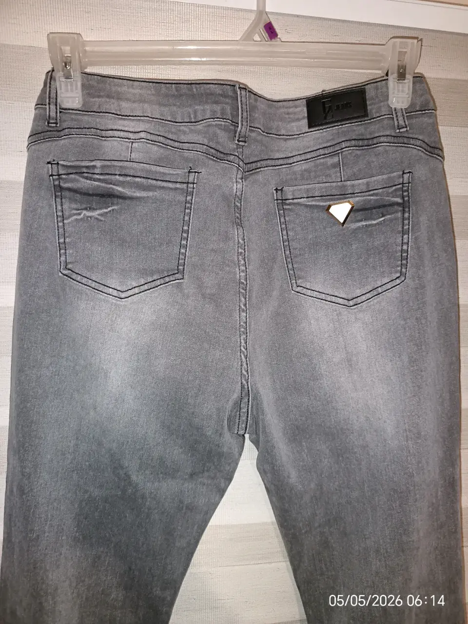 Jeans grises tiro alto nuevos - miniatura 4