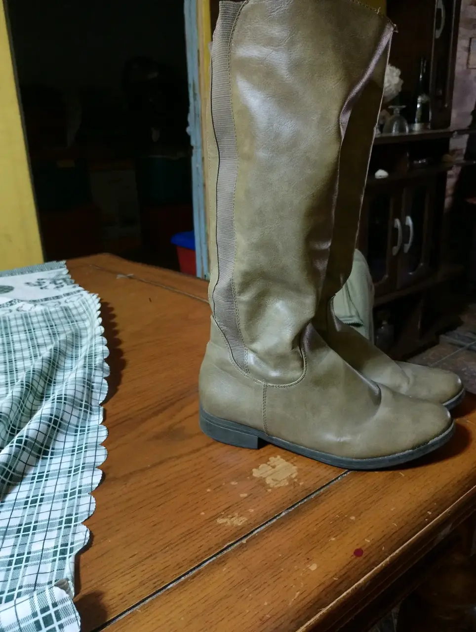 Botas de cuero marrón - miniatura 2
