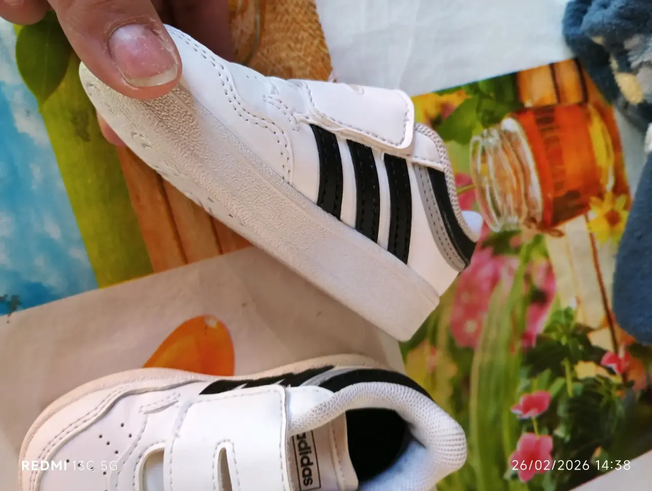 Zapatillas blancas de niño - miniatura 1