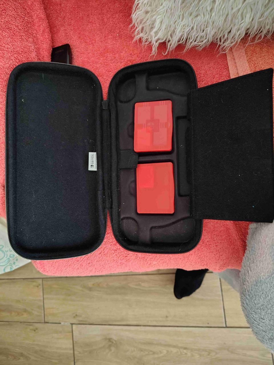 Funda negra para Nintendo Switch - miniatura 3
