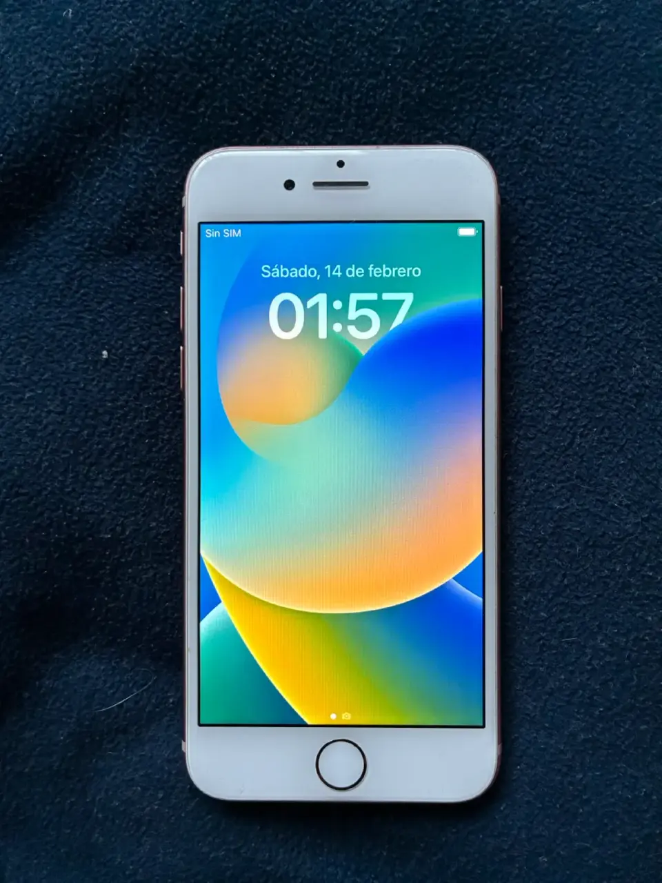 iPhone 8 rose gold sin SIM - miniatura 1