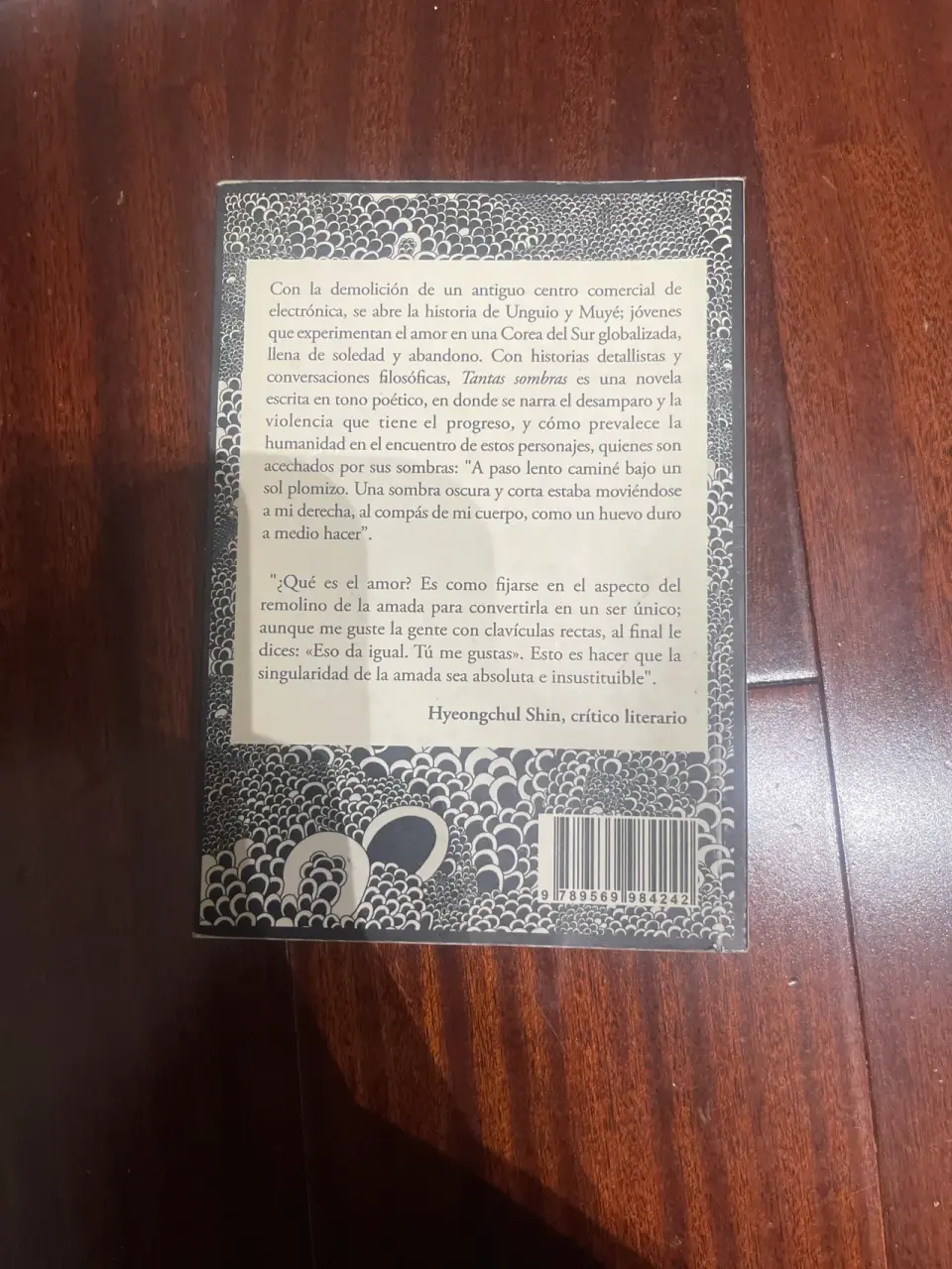 Libro 'Tantas Sombras' de Hwang Jungeun - miniatura 2