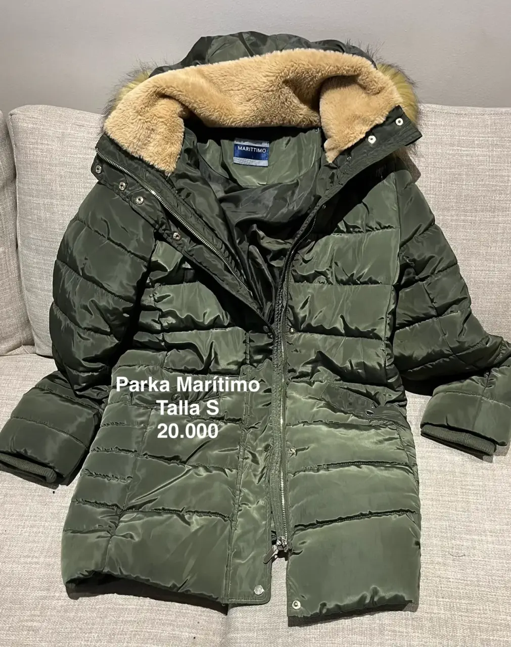 Parka verde con forro de piel - miniatura 1