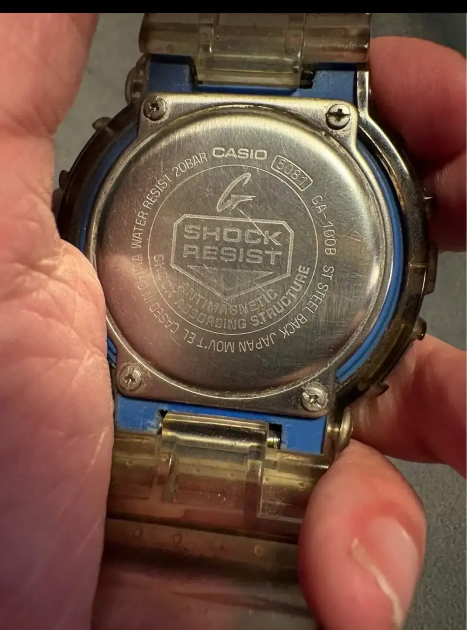 Casio  G-Shock transparente - miniatura 2