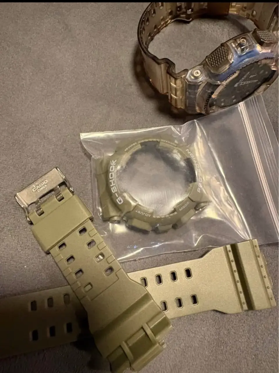 Casio  G-Shock transparente - miniatura 3