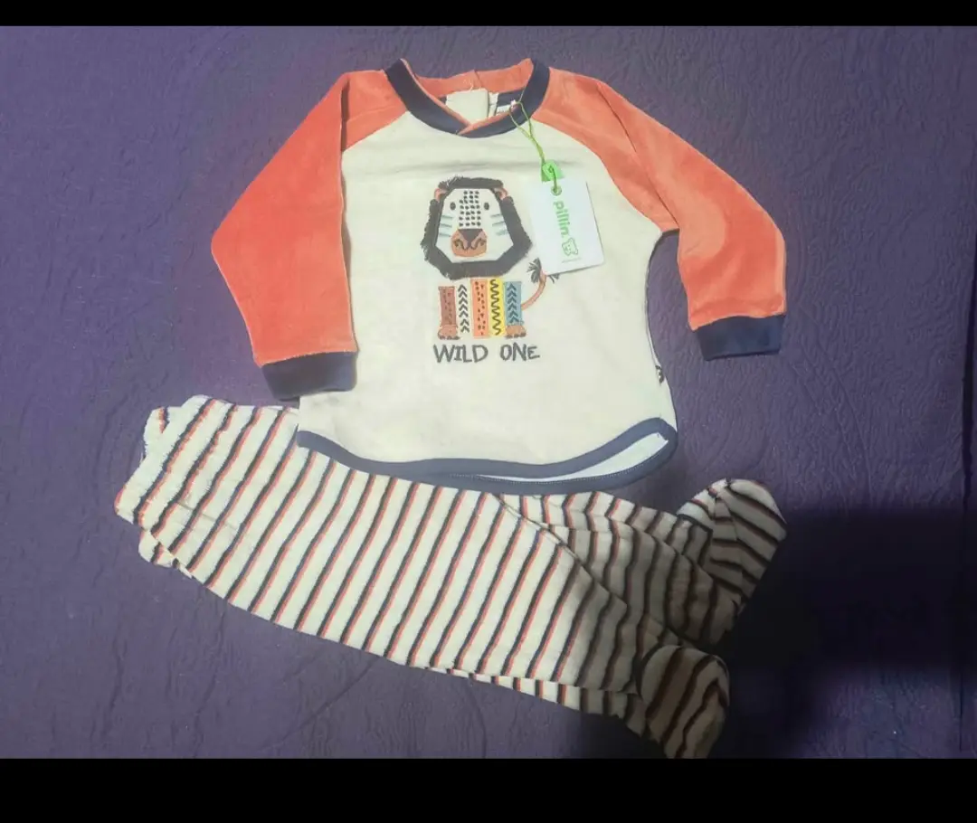 Pijama infantil de león nuevo - miniatura 2