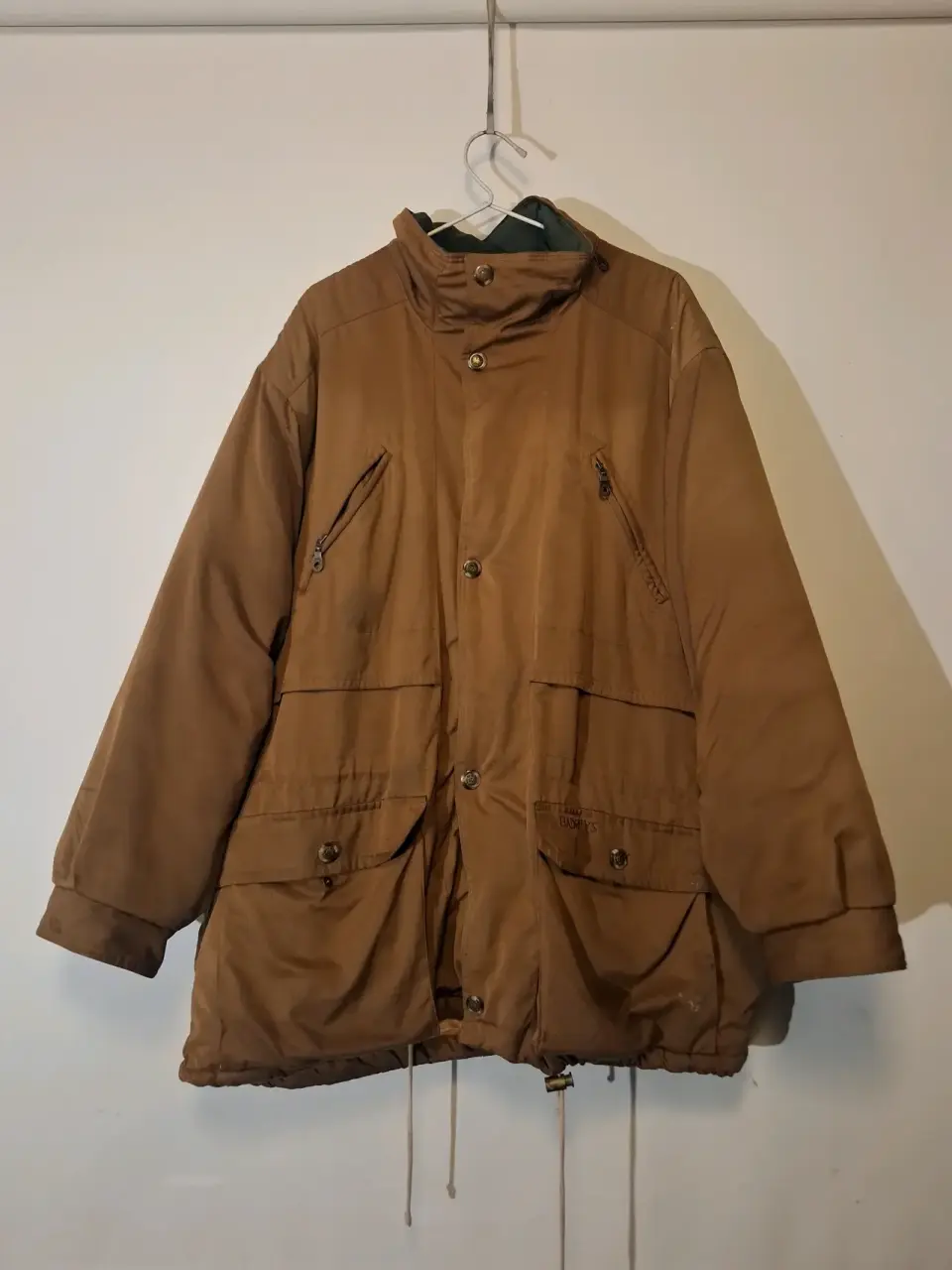 Chaqueta cafe vintage, marca "BAD GUYS" - miniatura 2
