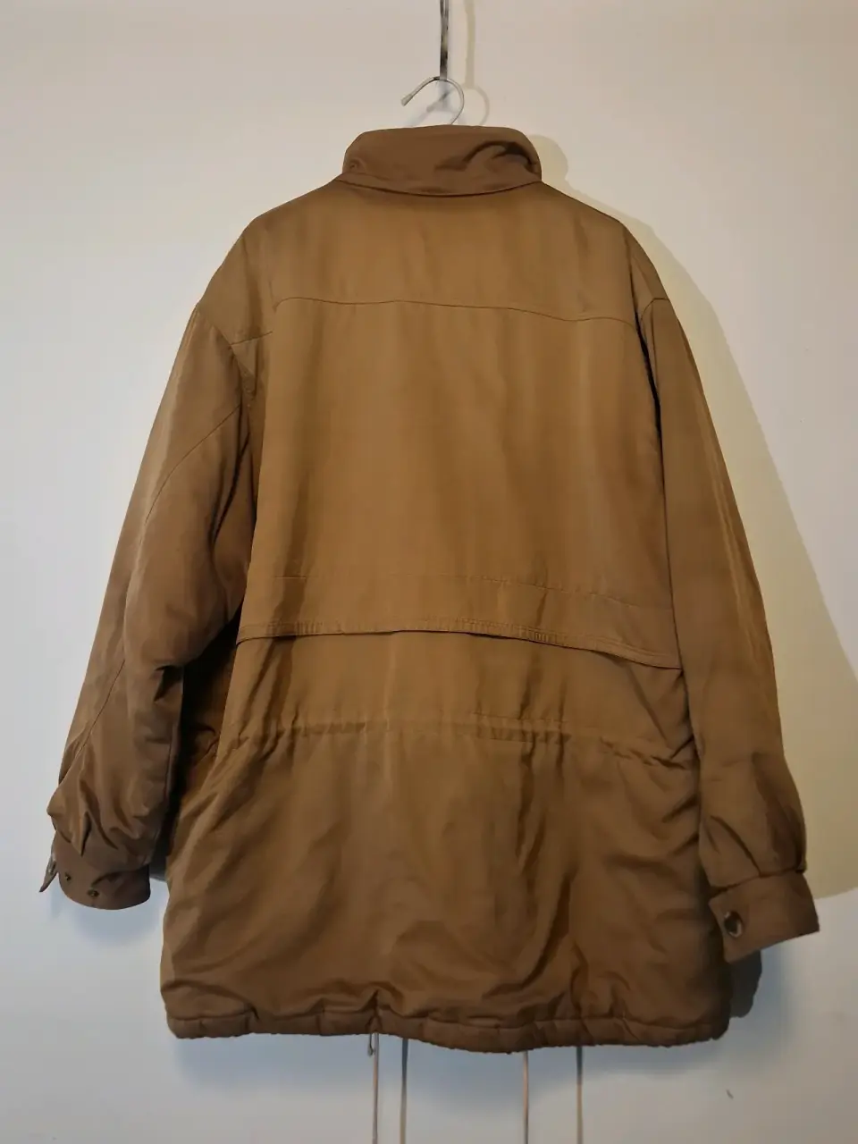 Chaqueta cafe vintage, marca "BAD GUYS" - miniatura 3