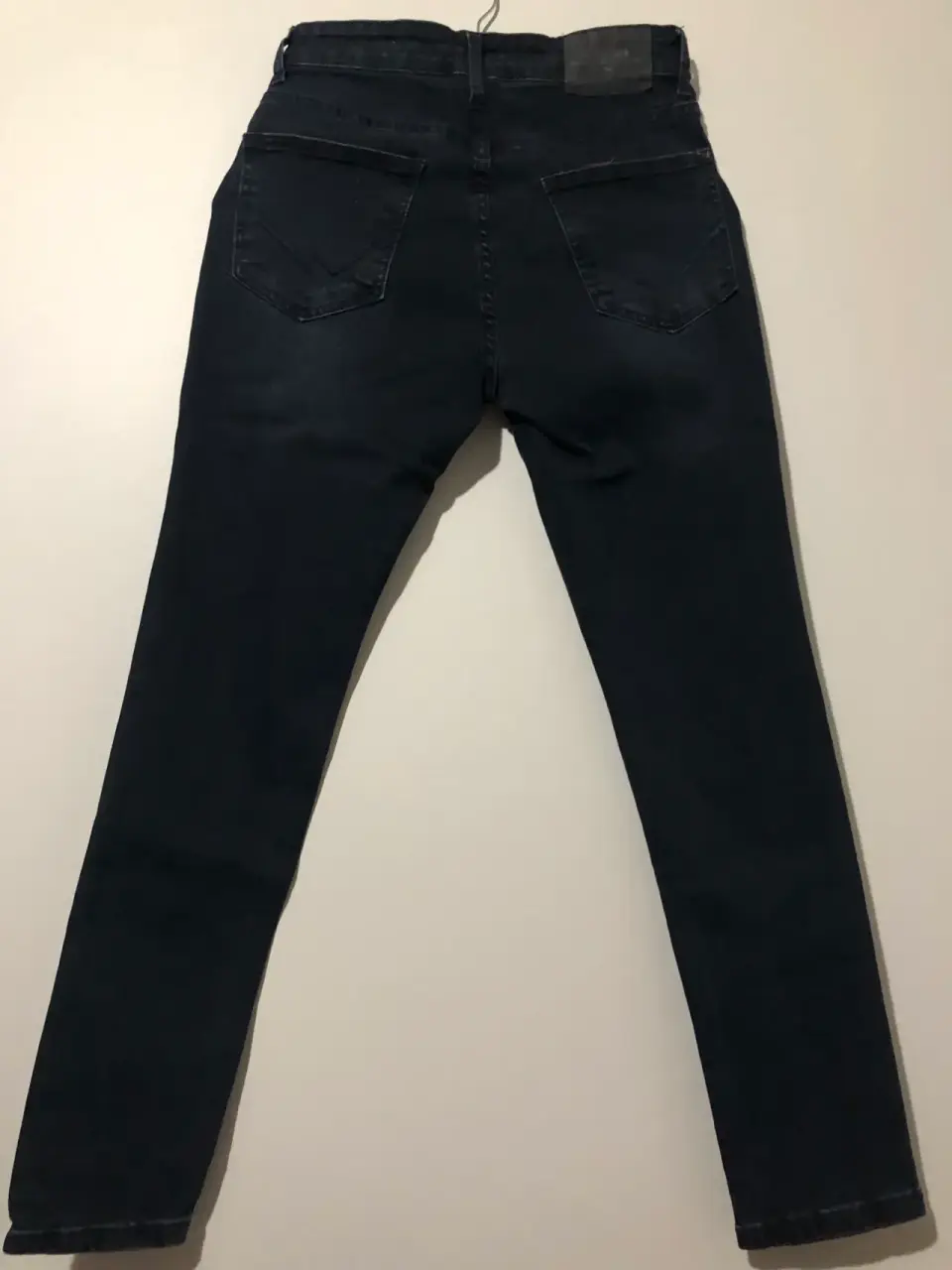Jeans oscuros mujer - miniatura 2