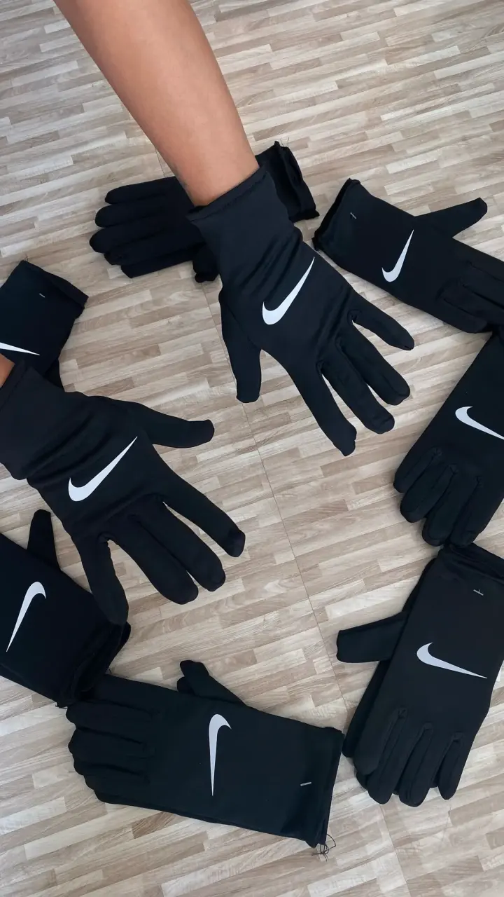 Guantes deportivos Nike negros - miniatura 2