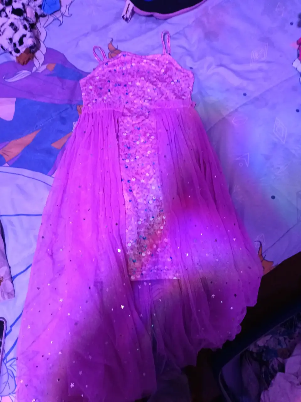 Vestido infantil lila brillante