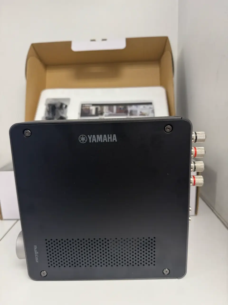 Receptor Yamaha MusicCast - miniatura 3