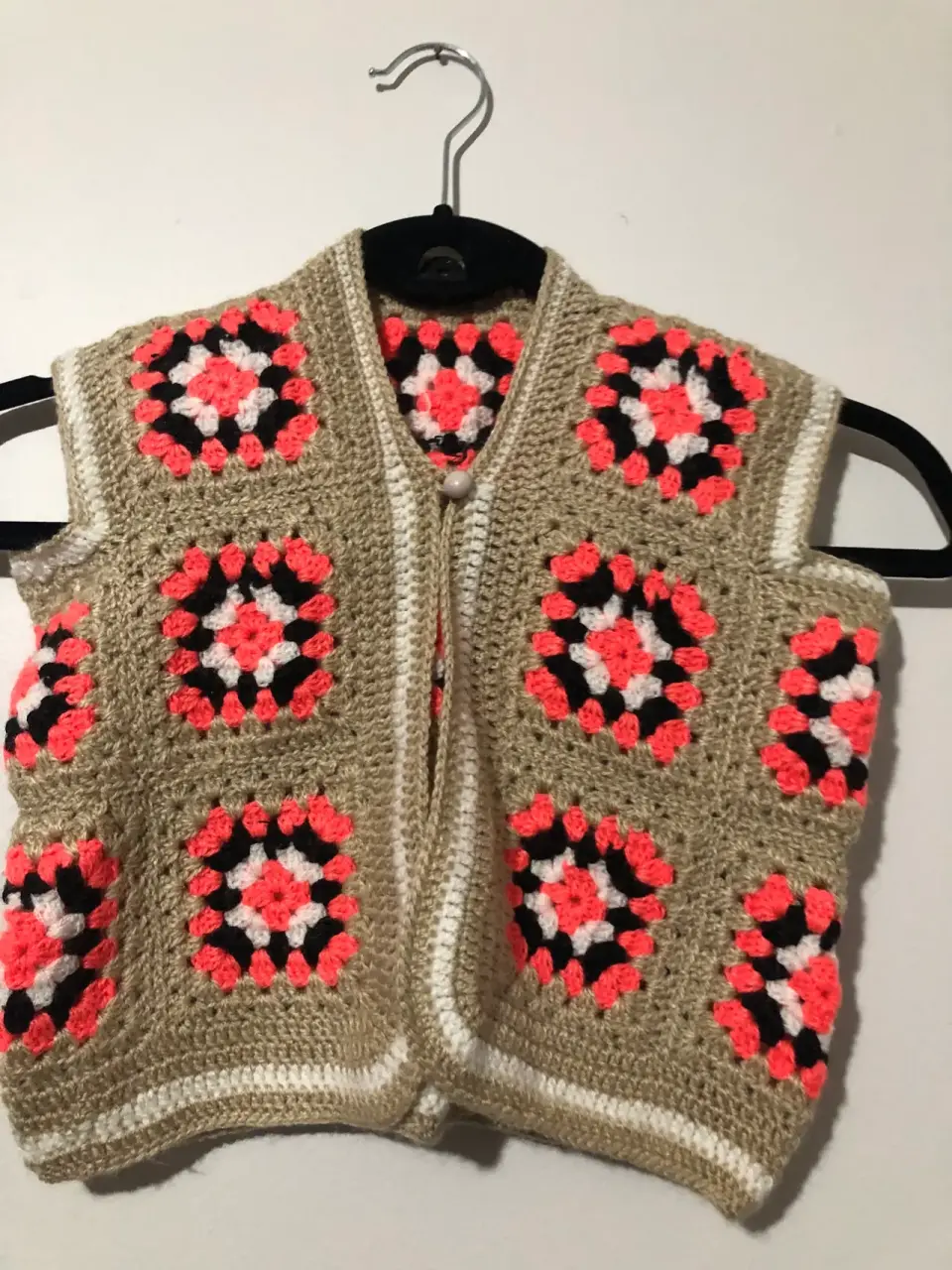 Chaleco tejido crochet floral