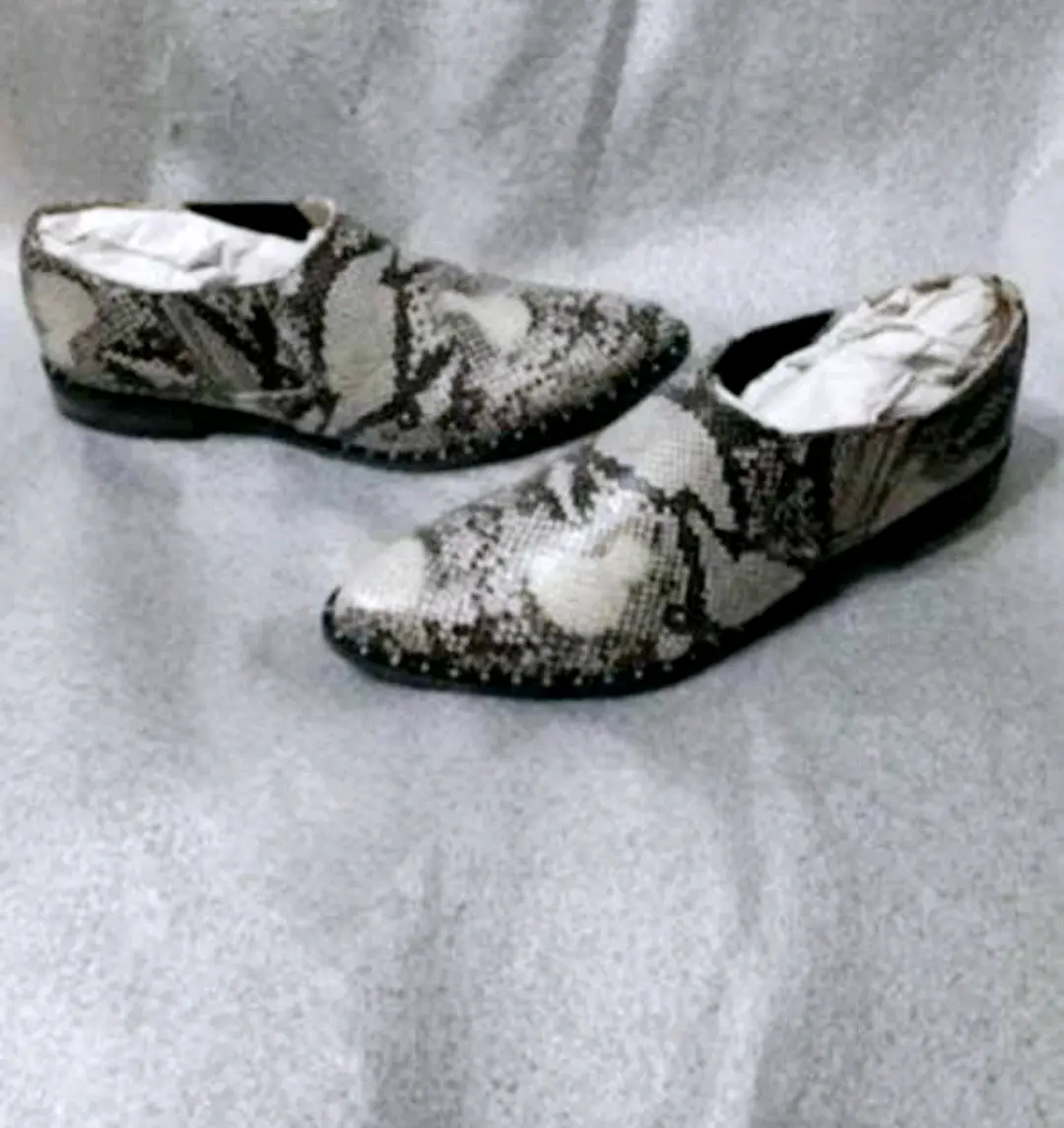 Zapatos de piel con diseño serpiente - miniatura 3