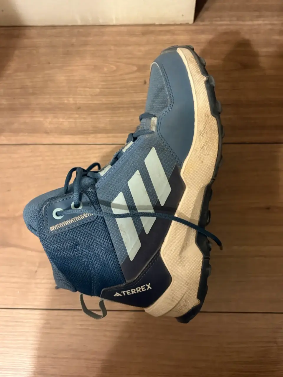 Zapatillas Adidas de montaña azules - miniatura 3