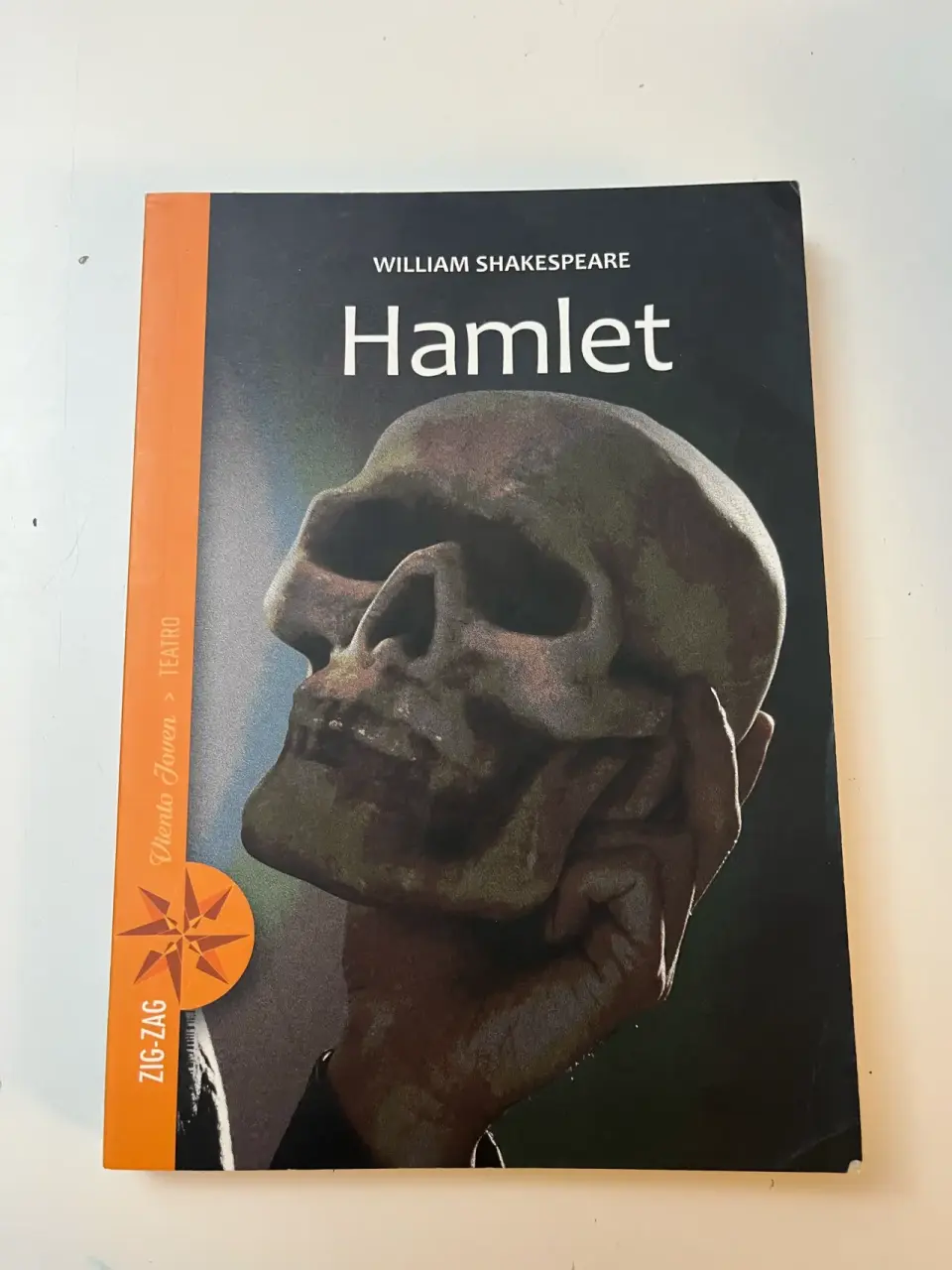 Libro Hamlet de Shakespeare - miniatura 1