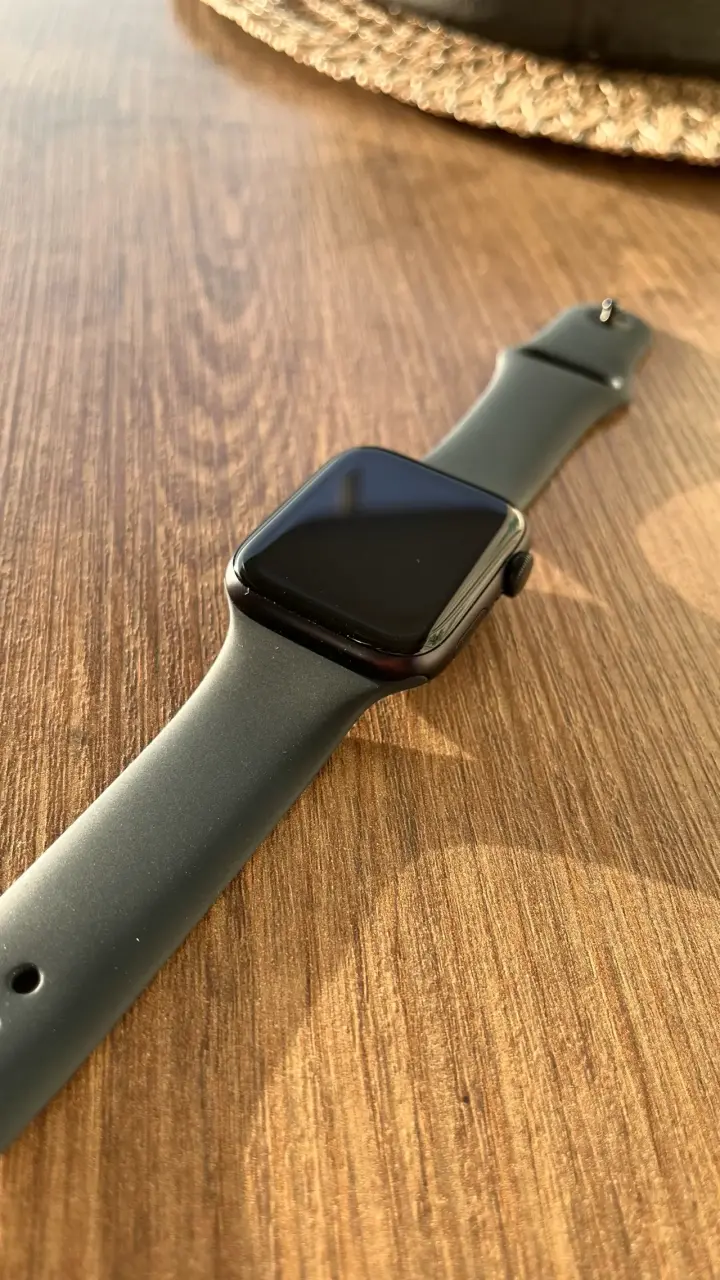 Apple Watch SE 3 GPS+CELL 44mm ML (1 mes de uso) - miniatura 3