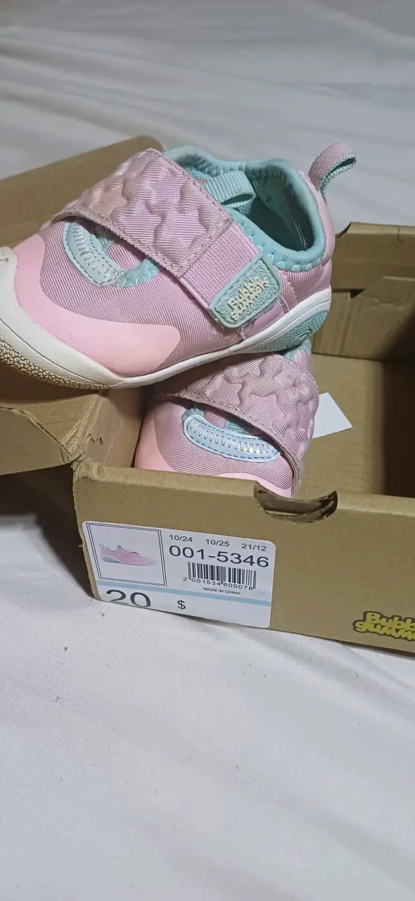 Zapatillas infantiles rosadas - miniatura 1