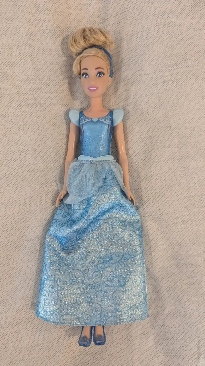 Barbie Cenicienta - miniatura 2