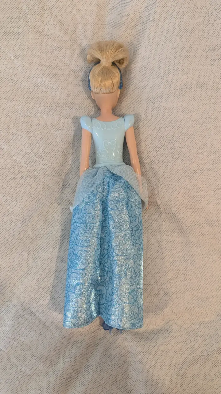 Barbie Cenicienta - miniatura 3