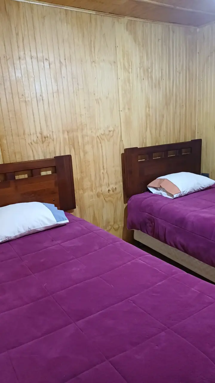 Se arrienda cabaña mensual con piscina en parcela. - miniatura 5