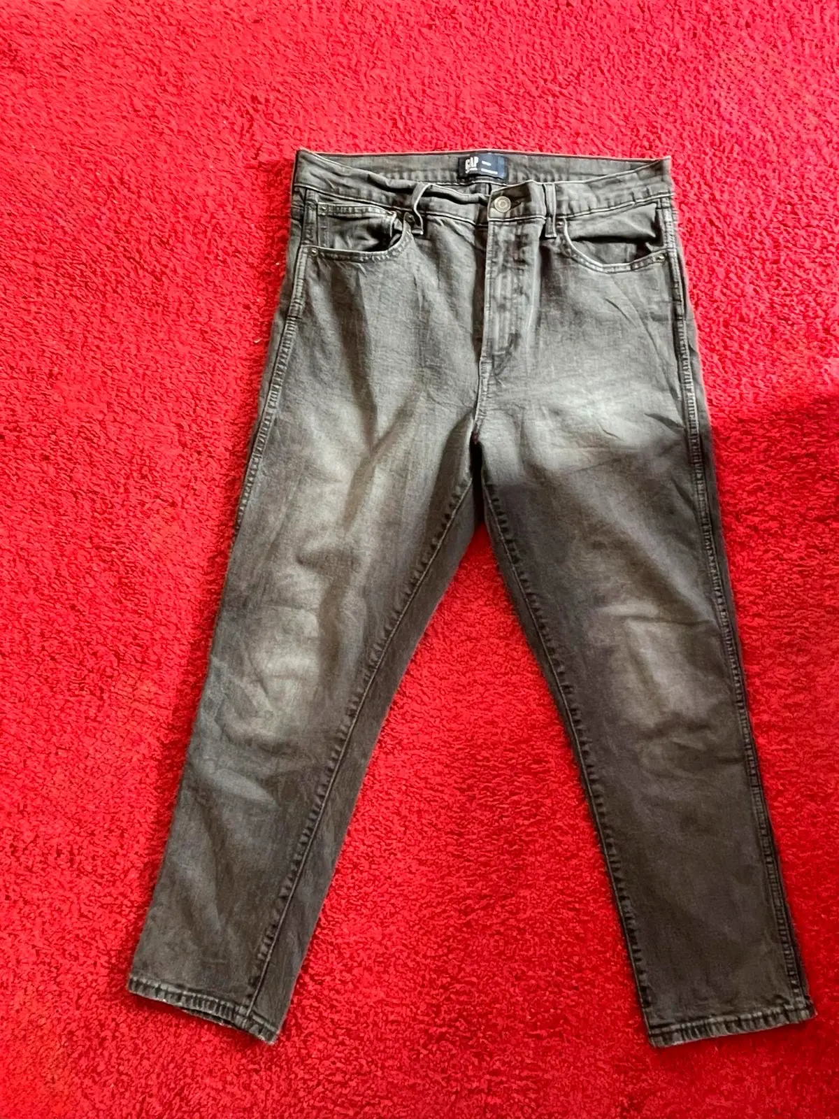 Jeans GAP Cigarette Fit Gris Talla 42 – Excelentes - miniatura 2