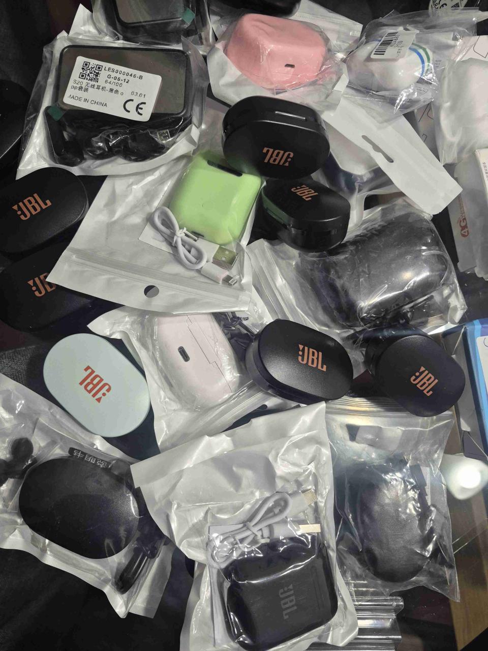 Lotes de 10 Auriculares Bluetooth nuevos - miniatura 2