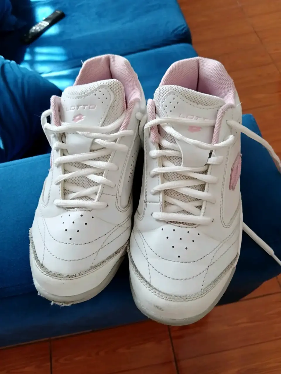 Zapatillas blancas Lotto usadas