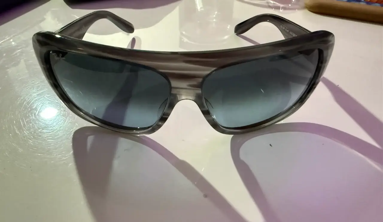 Gafas de sol Ray-Ban gris - miniatura 2