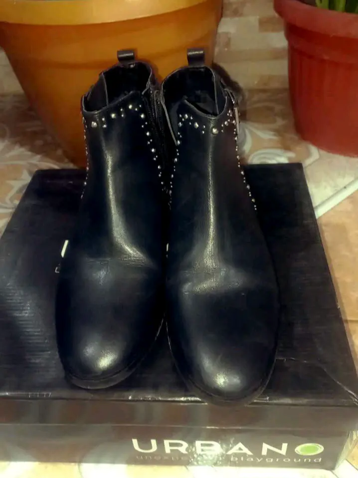 Botines de cuero negro N° 39 - miniatura 2