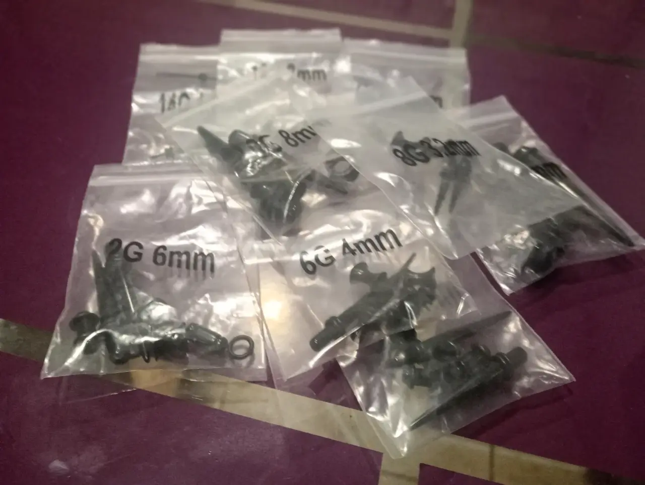 Set de expansores de orejas - miniatura 2